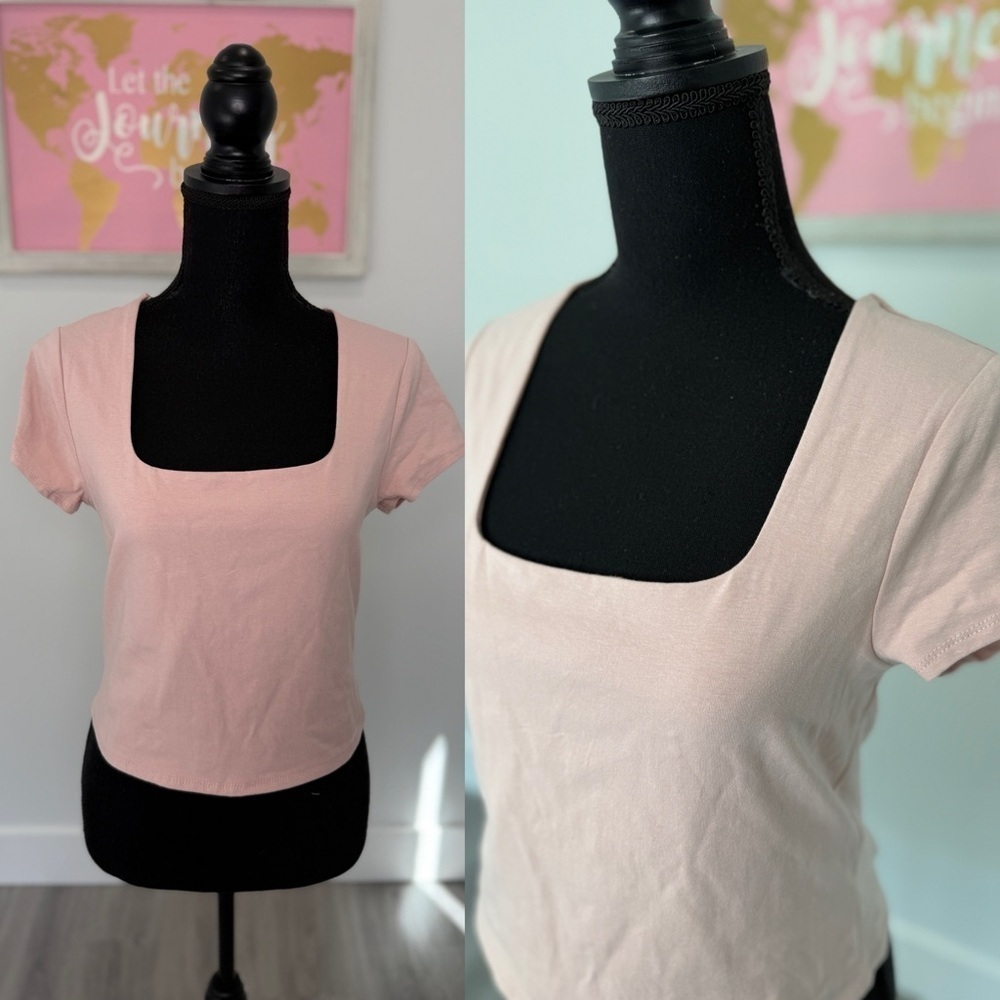Wild Fable Blush Pink Short Sleeve Women’s Top (L)